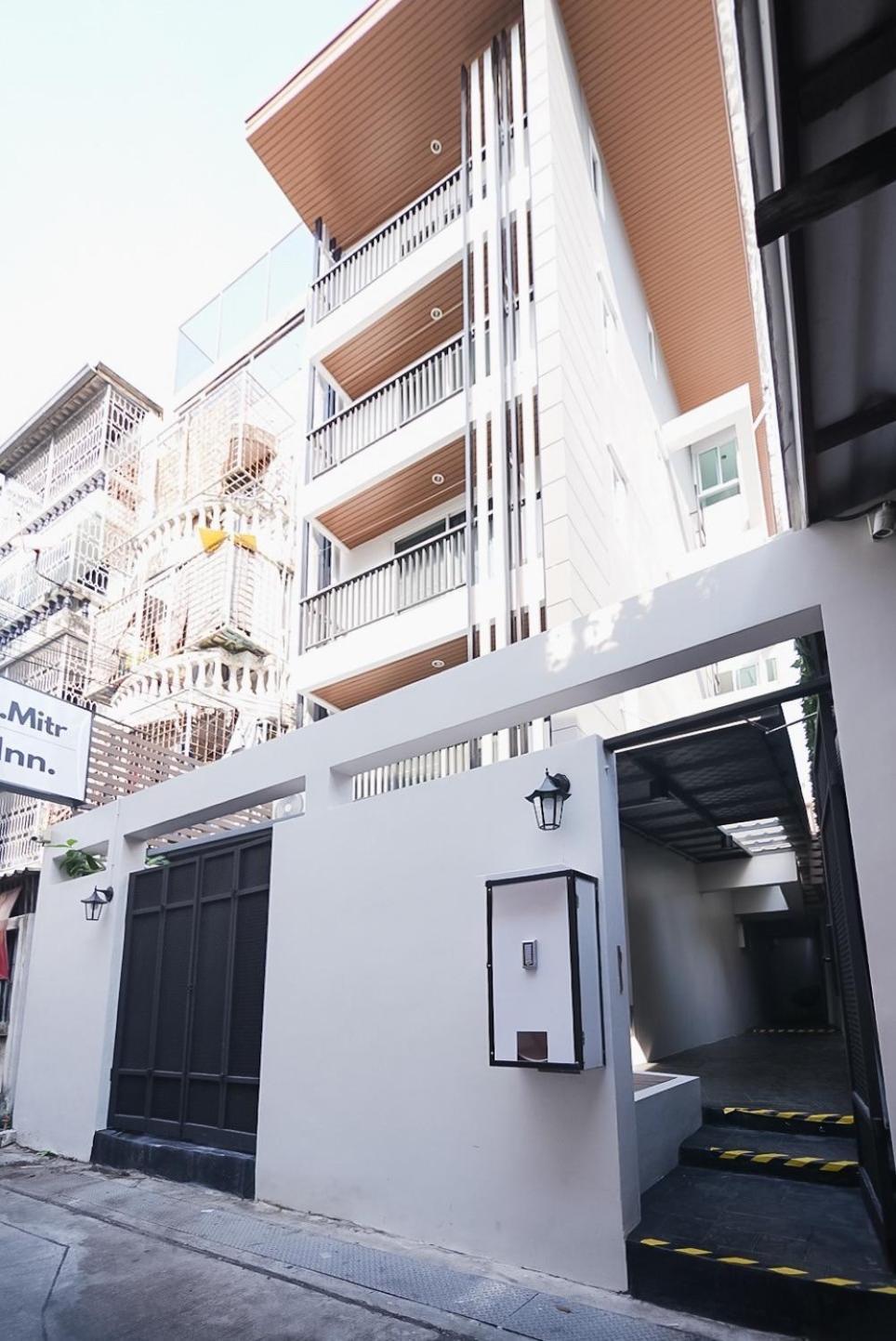 Mitr Inn Mrt Samyot Station - The Grand Palace มิตร อินน์ พระบรมมหาราชวัง Бангкок Экстерьер фото